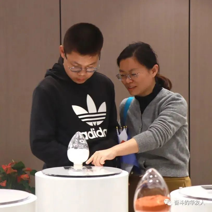 "Nurturing Childlike Hearts for the Future, Flourishing with the Brilliance of 'Lithium' — An Intimate Parent-child Event Strengthening Bonds of Love!"-Cultual Activities-Huayou New Energy Technology (Quzhou) Co., Ltd.