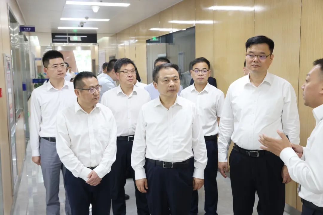 【关注】天能控股集团董事长张天任到访华友衢州工业园旅行交流-企业新闻-浙江华友钴业股份有限公司