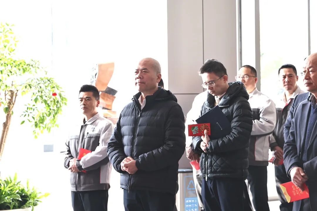 携手共进！全体华友人用温暖转达实力-企业新闻-浙江华友钴业股份有限公司