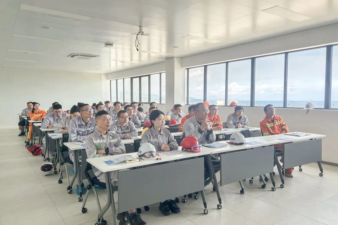 Safety and Environmental Protection Conference: Huayou Cobalt Strengthens Commitment to Safety, Aims for a Safer Future-News Releases-Huayou New Energy Technology (Quzhou) Co., Ltd.